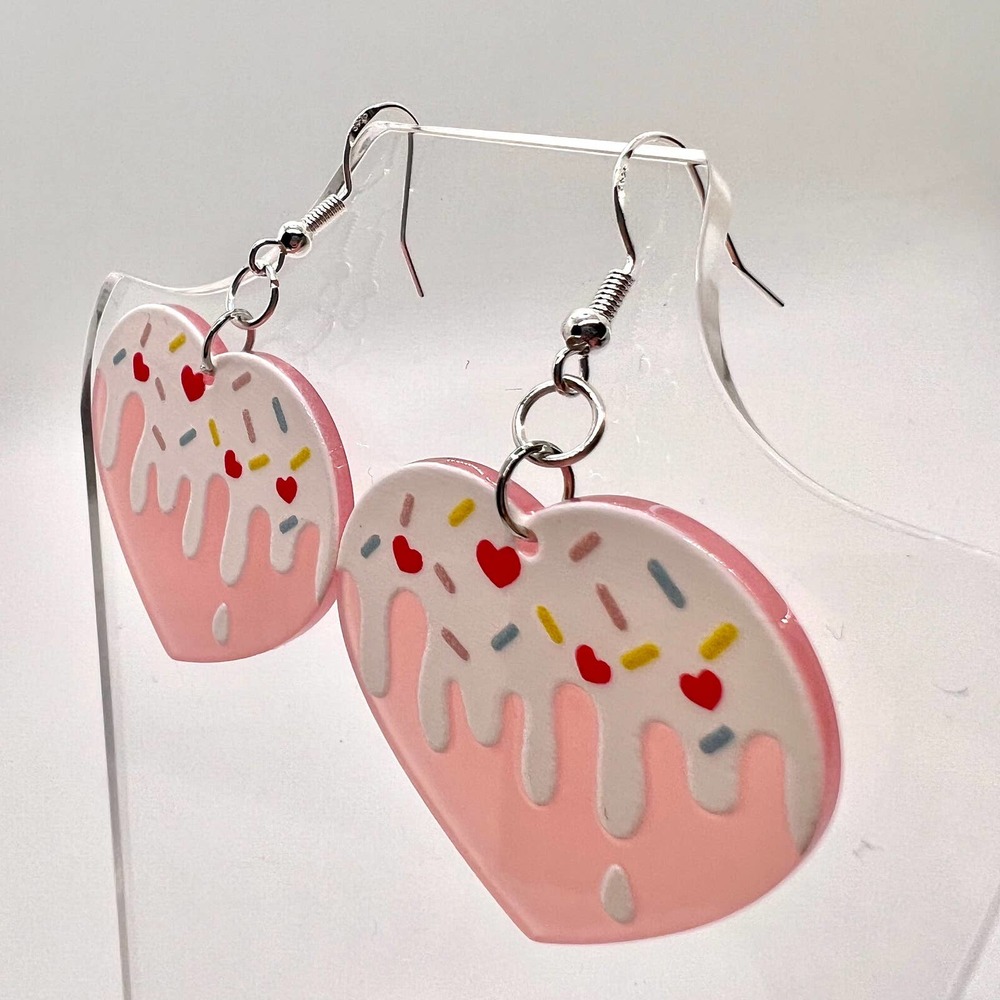Cupcake Earrings - Heart Earrings - Valentines Earrings - Barbiecore Sundae